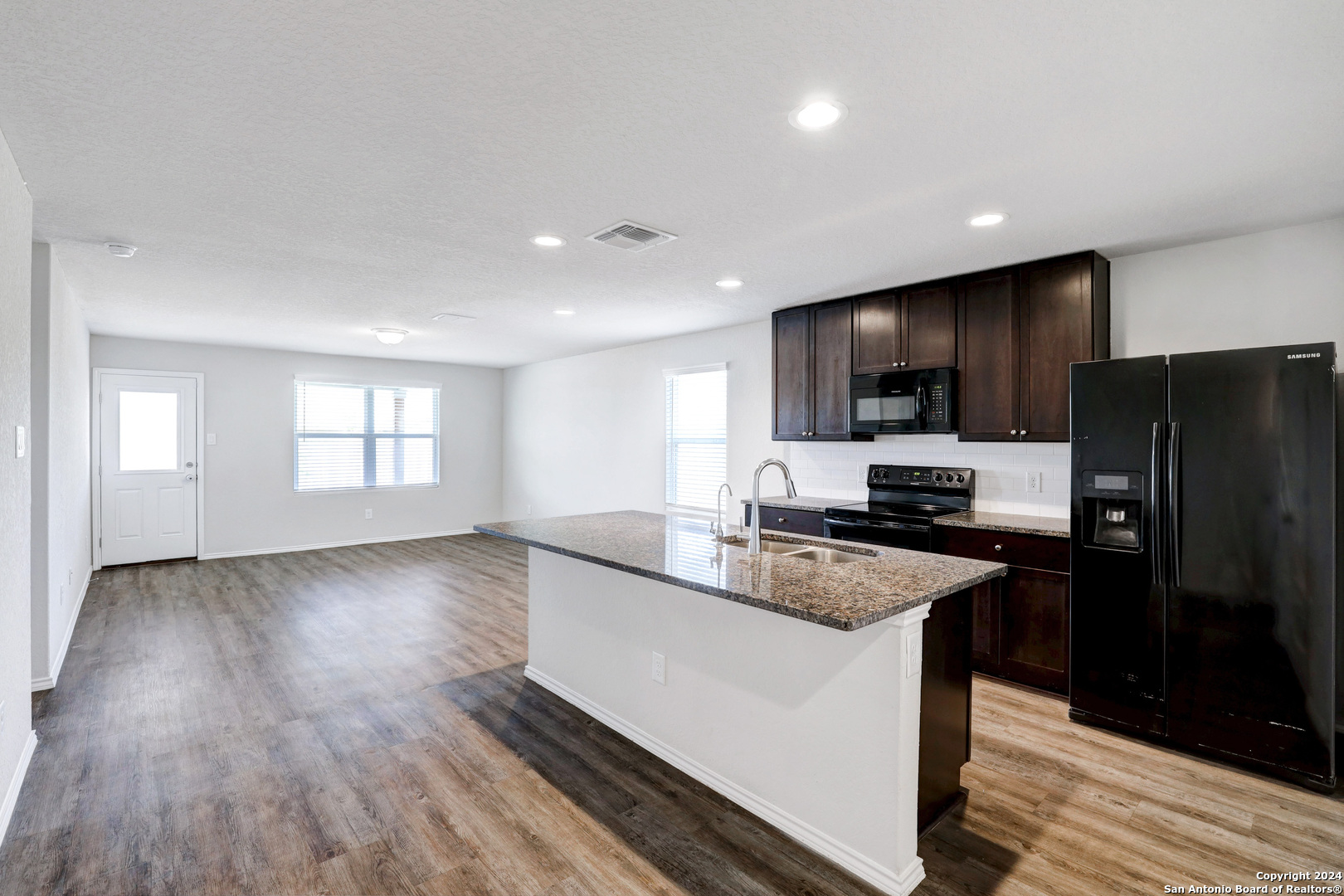6023 Macdona Ridge San Antonio TX 78252