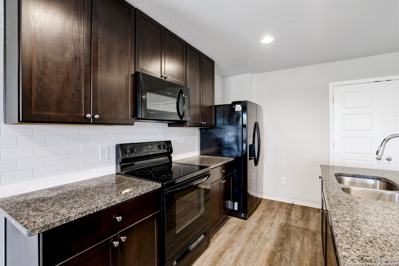 6023 Macdona Ridge San Antonio TX 78252