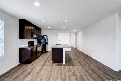6023 Macdona Ridge San Antonio TX 78252