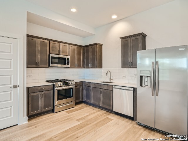 7905 Southlake Pass San Antonio TX 78235