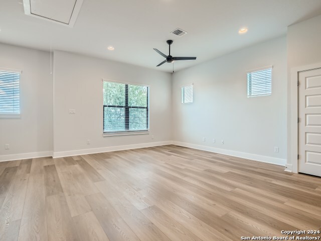 7905 Southlake Pass San Antonio TX 78235
