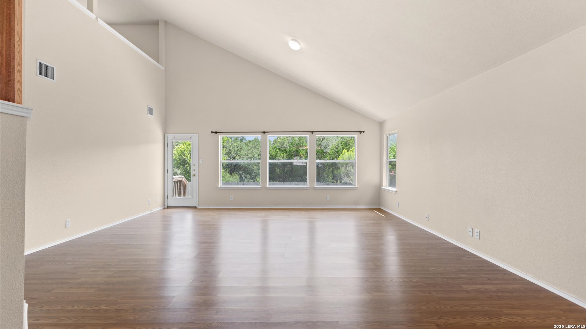 9526 Anderson Way Converse TX 78109