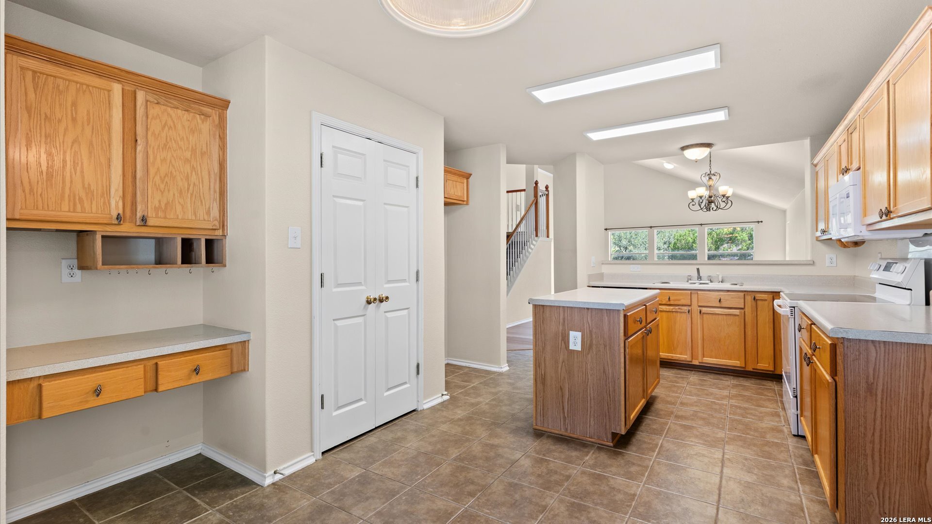 9526 Anderson Way Converse TX 78109