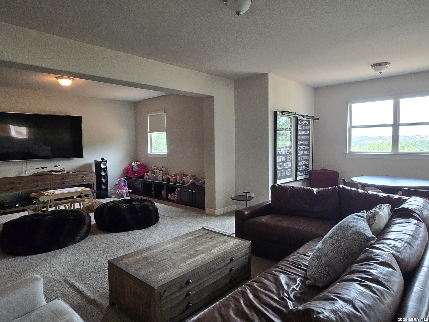 1215 Via SE Villa San Antonio TX 78260