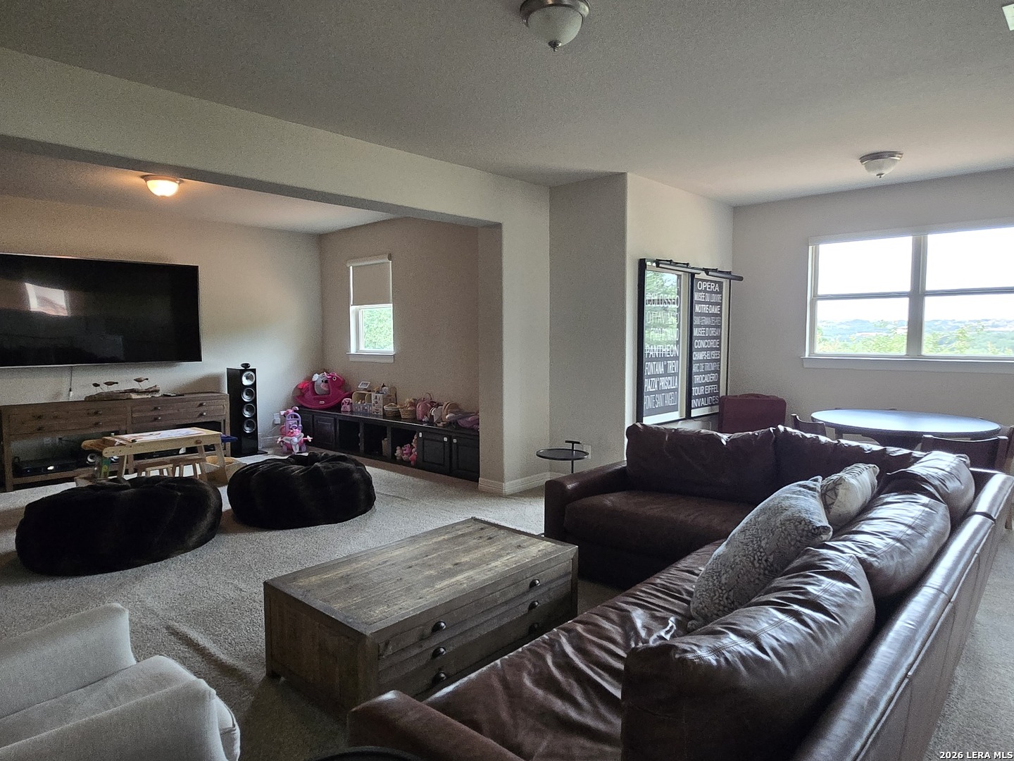 1215 Via SE Villa San Antonio TX 78260