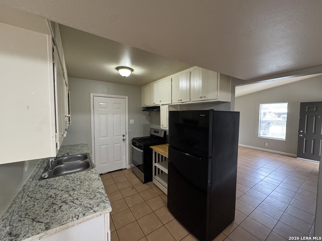 6106 Cedar Valley San Antonio TX 78242