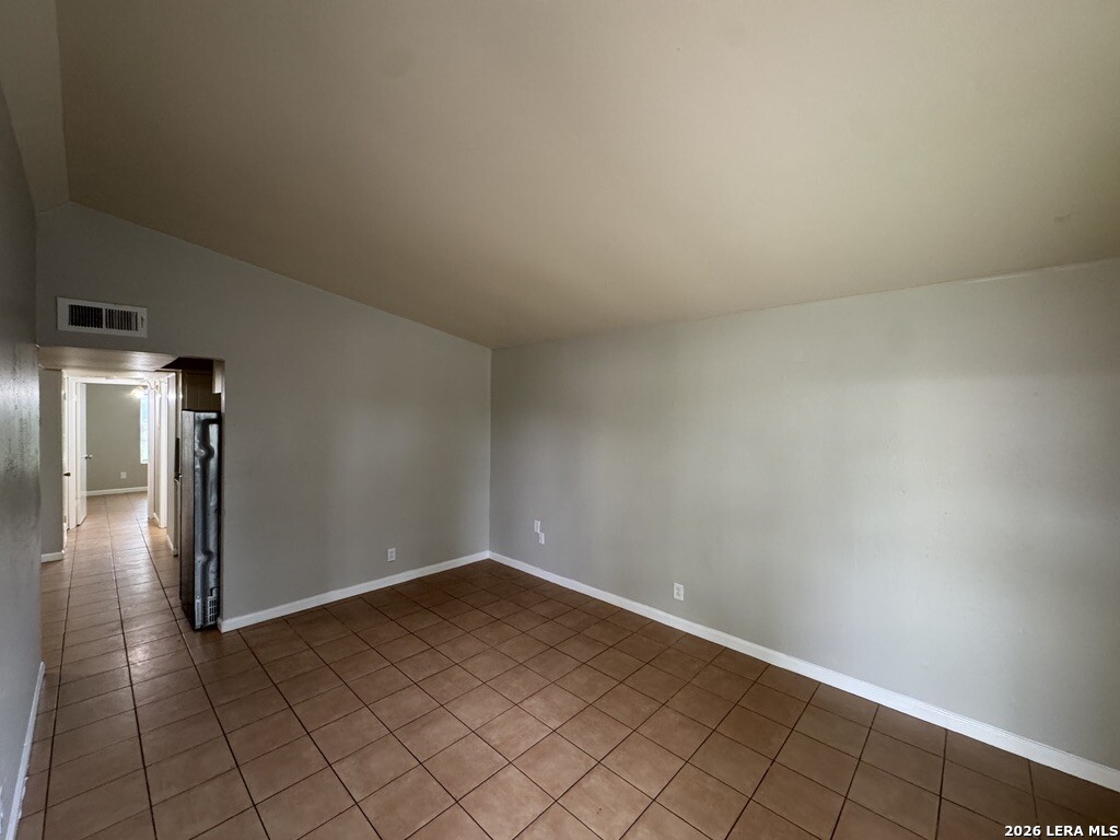 6106 Cedar Valley San Antonio TX 78242
