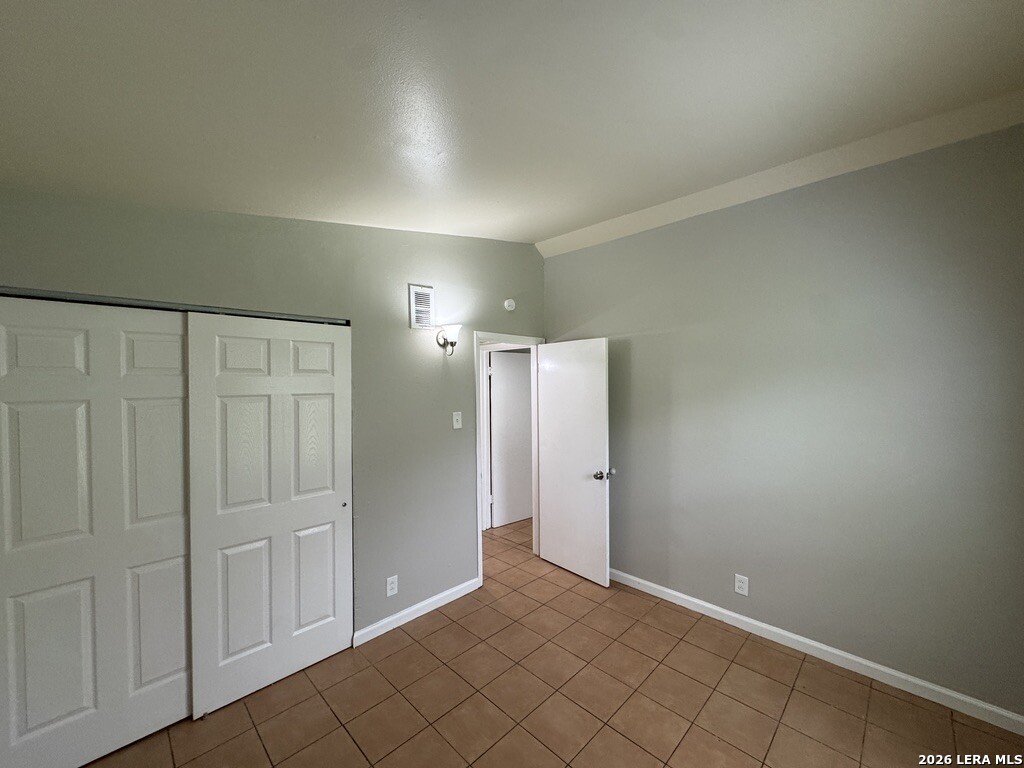 6106 Cedar Valley San Antonio TX 78242