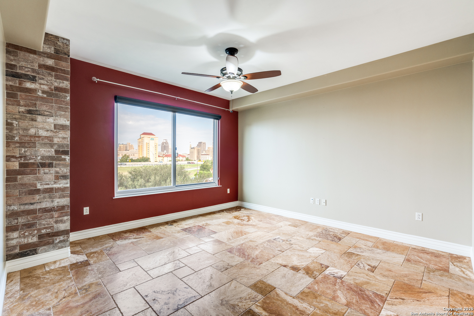 215 N Center Street San Antonio TX 78202