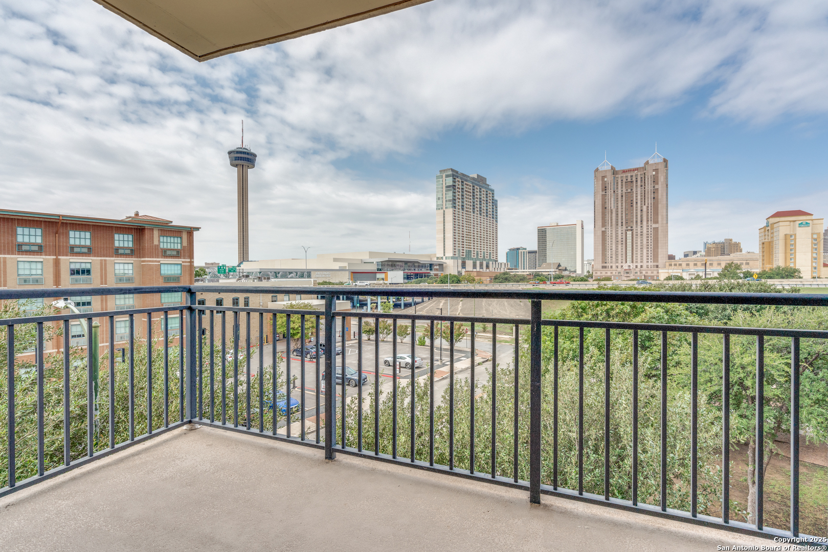 215 N Center Street San Antonio TX 78202