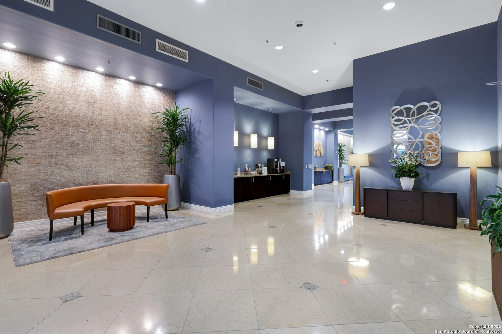 215 N Center Street San Antonio TX 78202