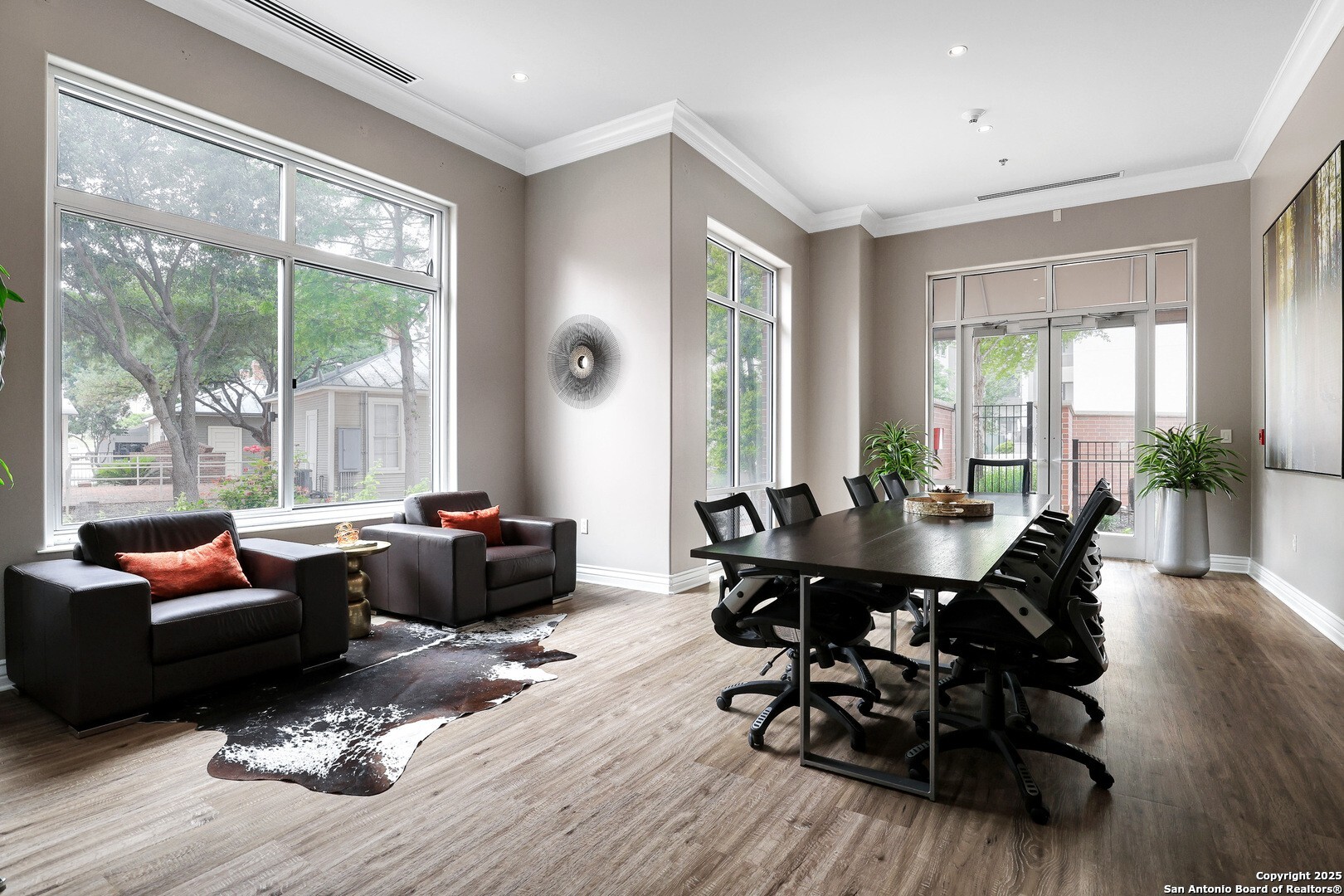 215 N Center Street San Antonio TX 78202