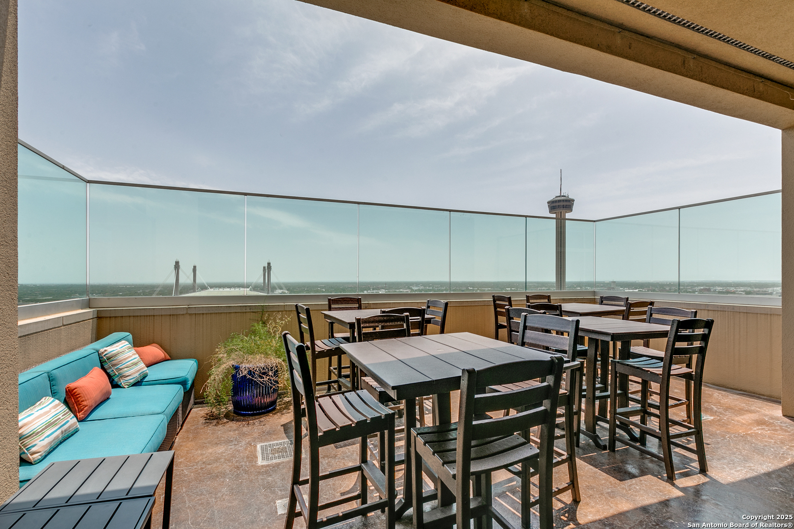 215 N Center Street San Antonio TX 78202