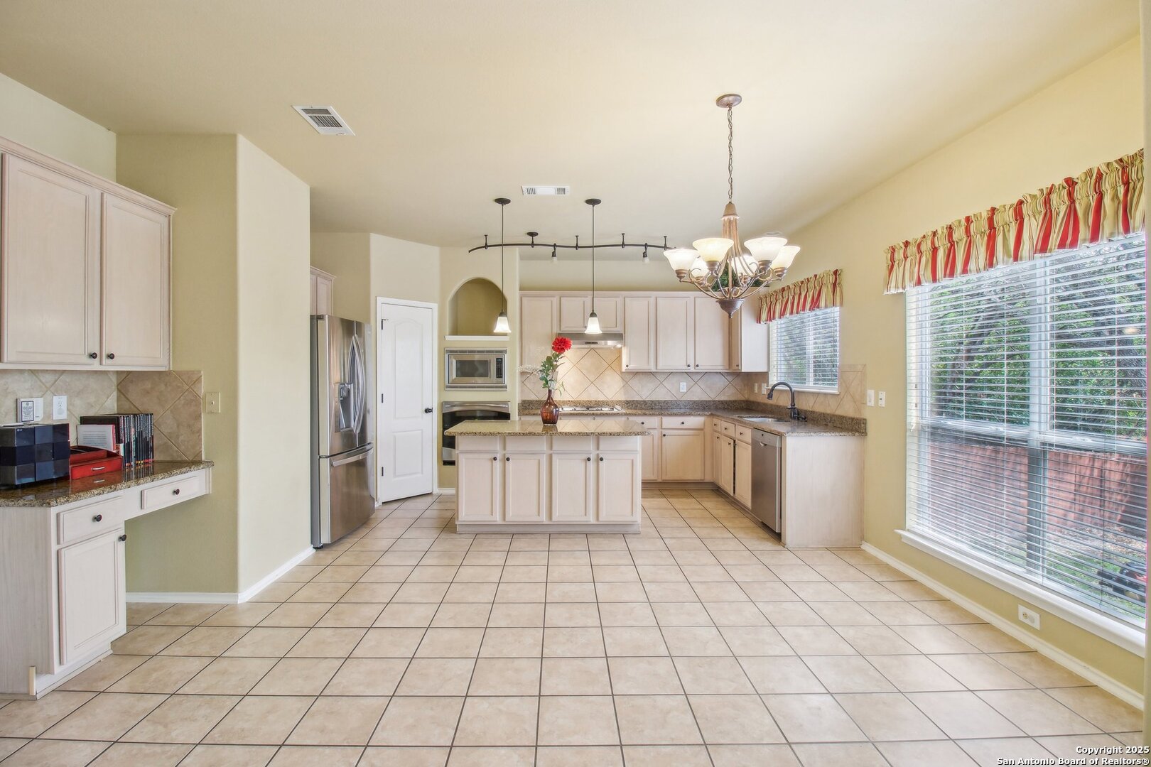 606 Mesa Lane San Antonio TX 78258