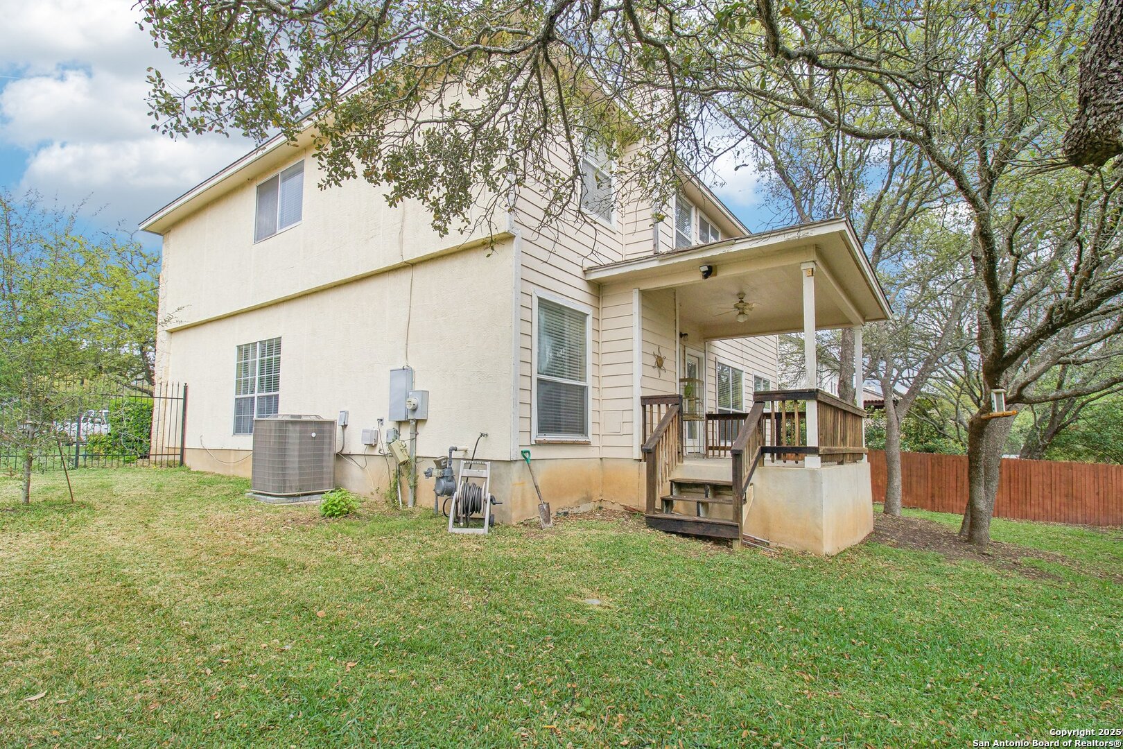 606 Mesa Lane San Antonio TX 78258