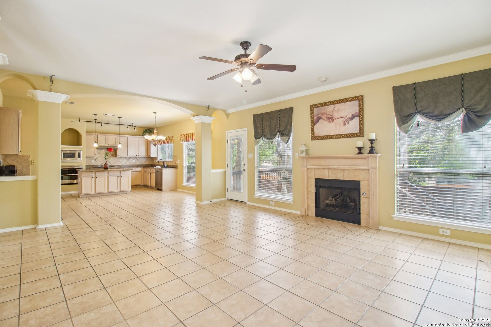 606 Mesa Lane San Antonio TX 78258