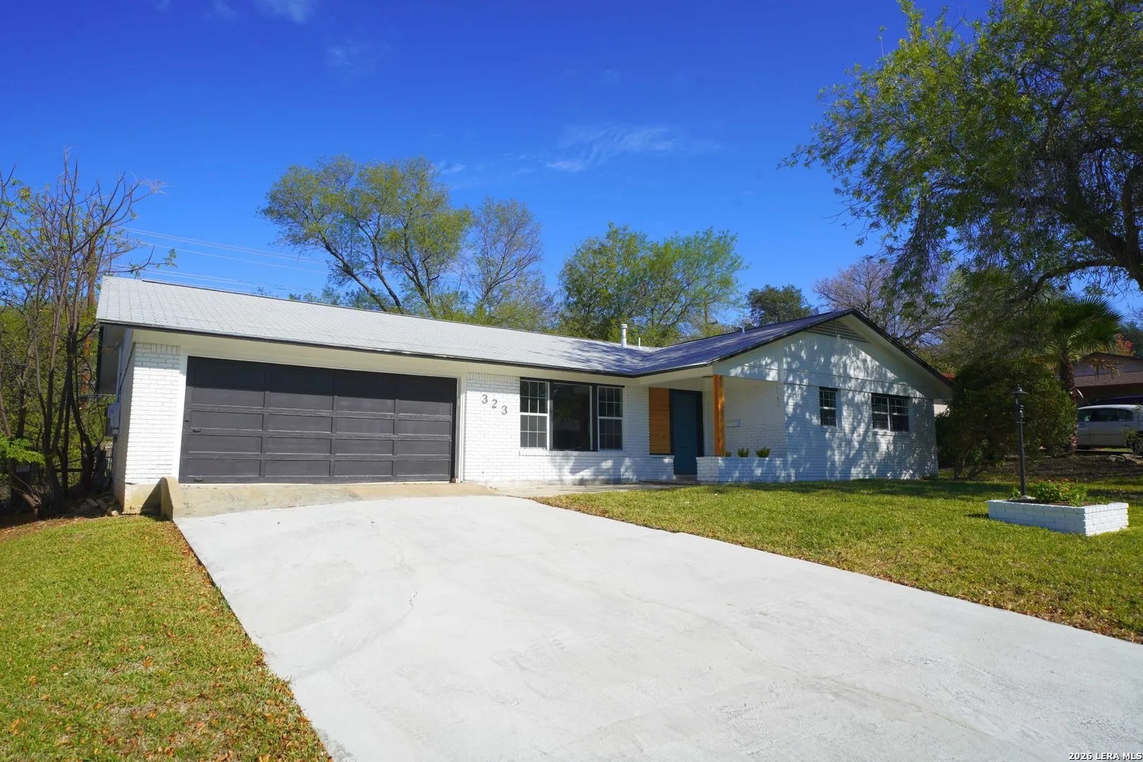 323 Stockton Drive San Antonio TX 78216