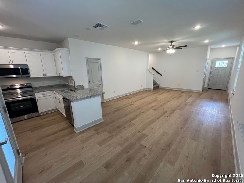 7537 Briarwood Pass San Antonio TX 78252