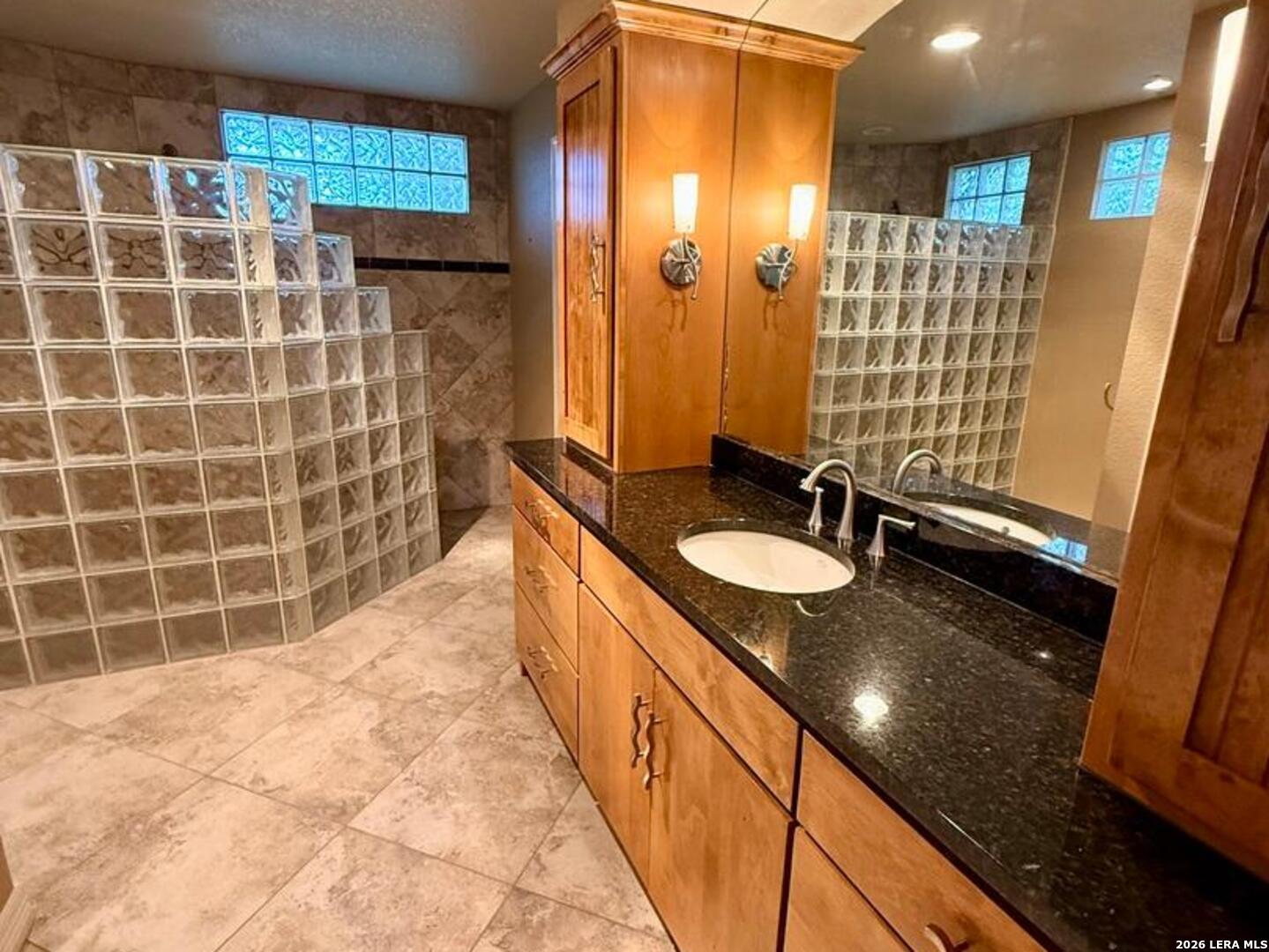 1923 Pebble Beach Road Lakehills TX 78063
