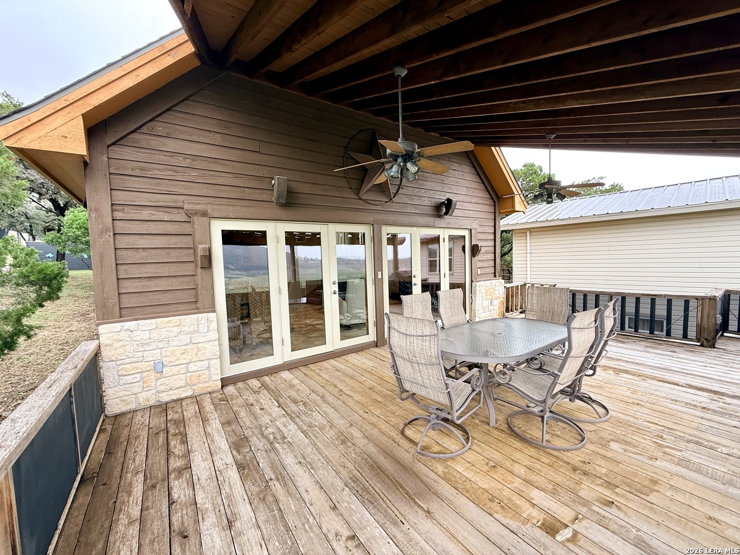1923 Pebble Beach Road Lakehills TX 78063