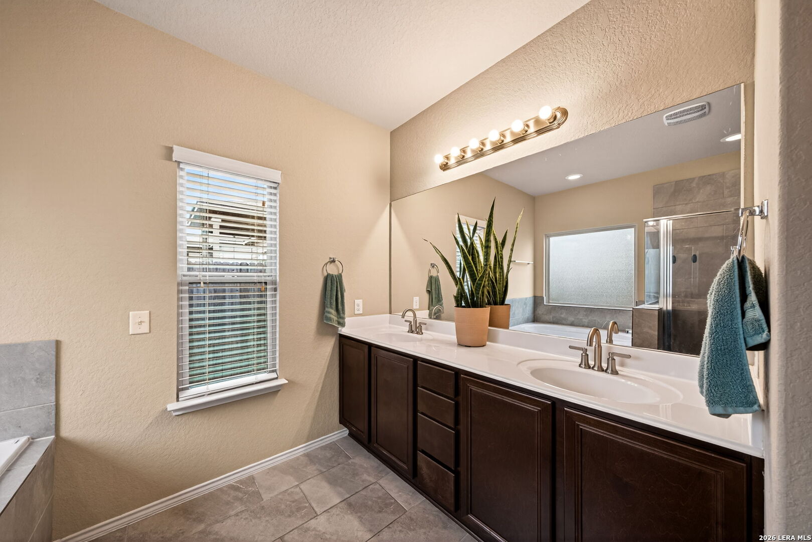 8311 Prickly Oak San Antonio TX 78223