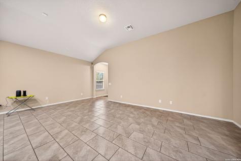 8311 Prickly Oak San Antonio TX 78223