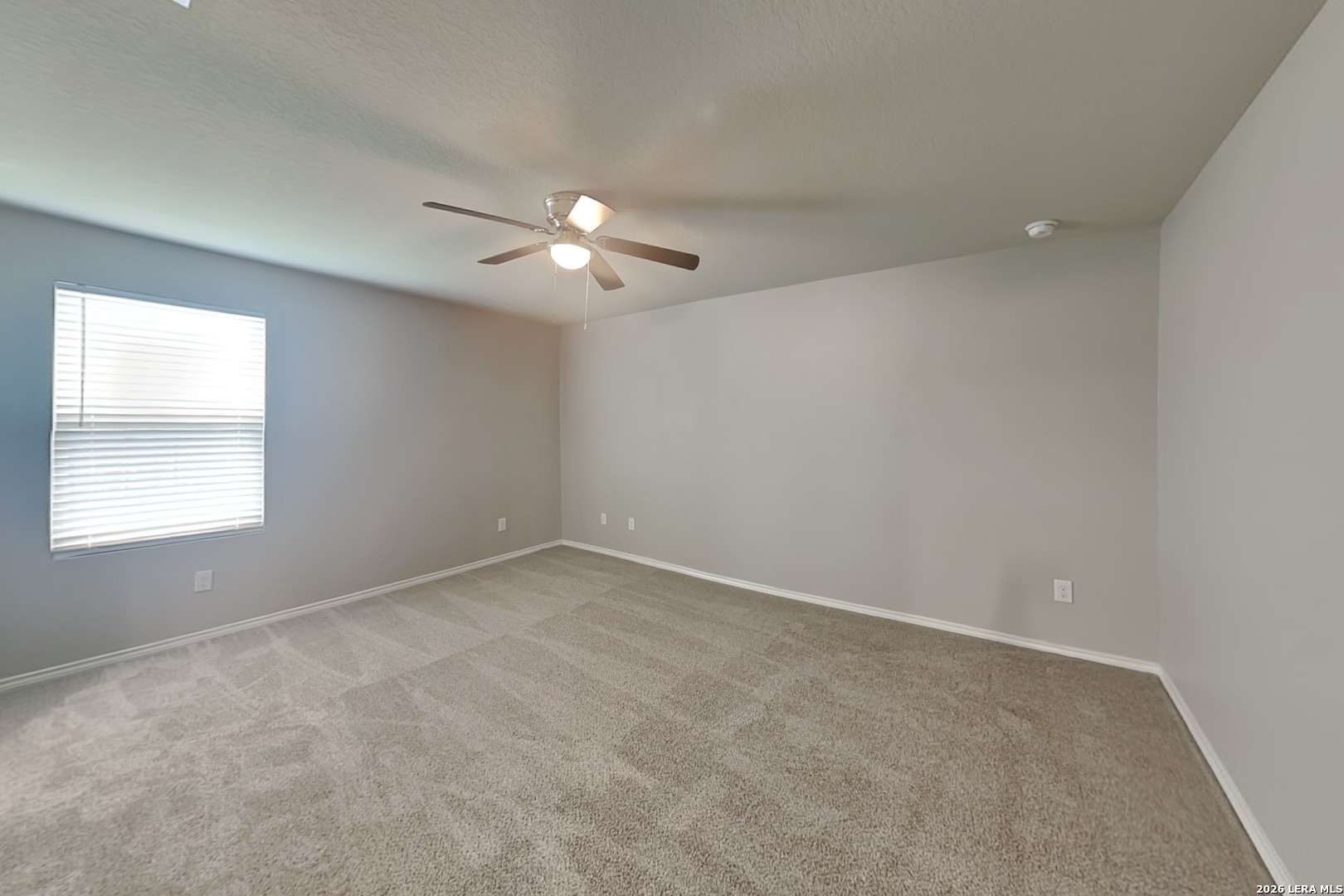 5306 Everett Loop Converse TX 78109