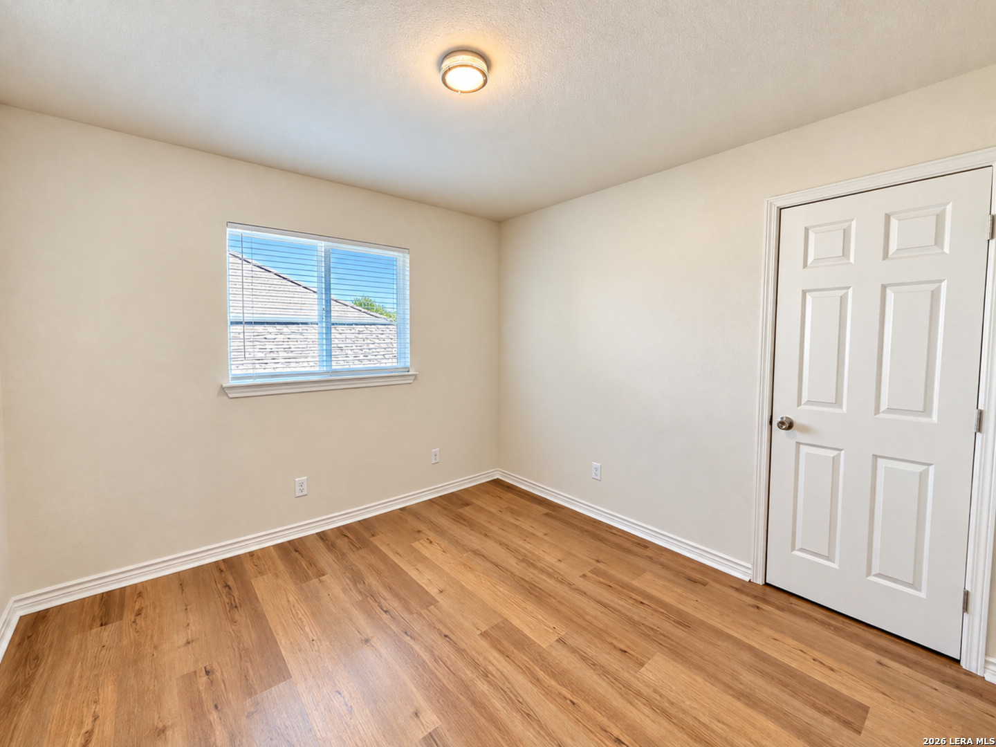 8802 New World San Antonio TX 78239