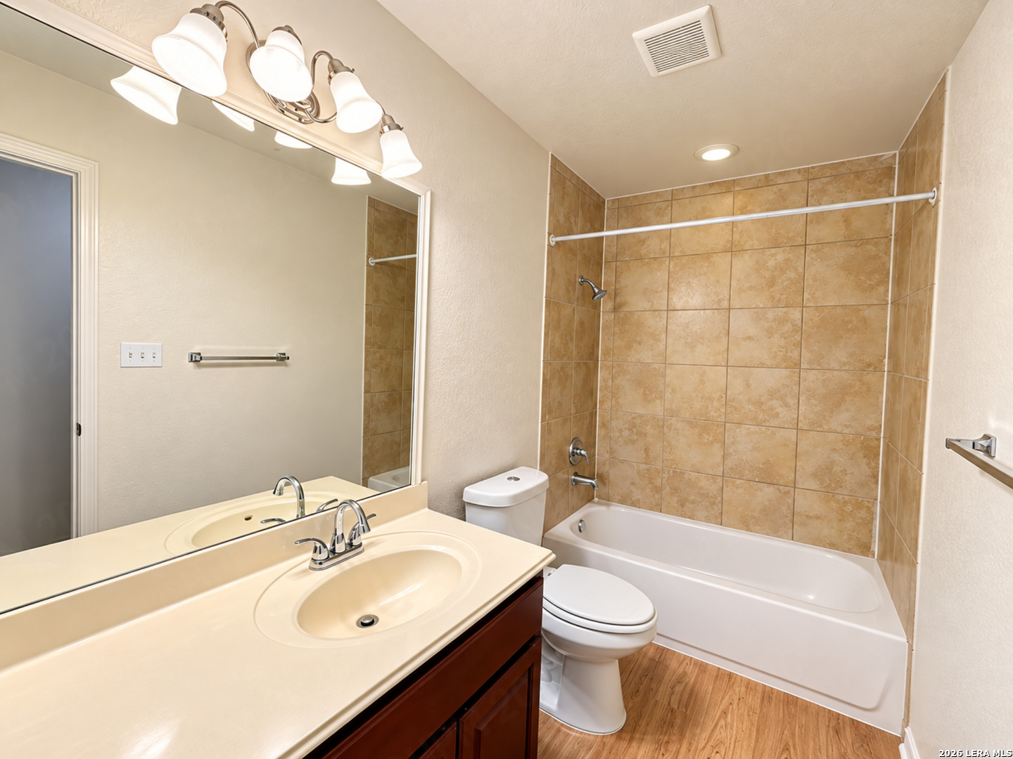 8802 New World San Antonio TX 78239