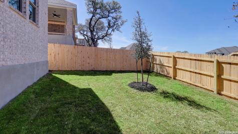 154 Olmos Creek Boerne TX 78006