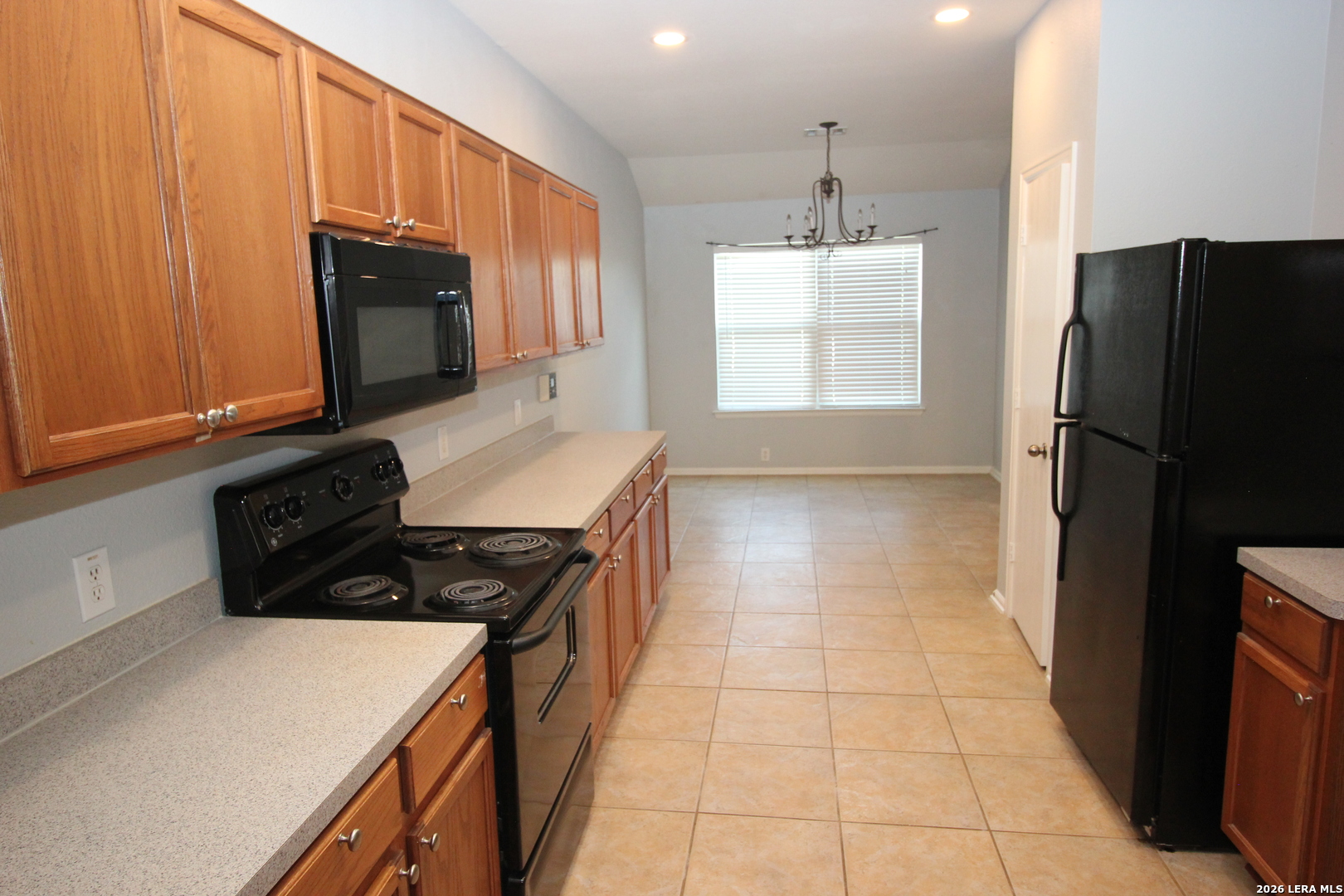9707 Falcon Bay Converse TX 78109