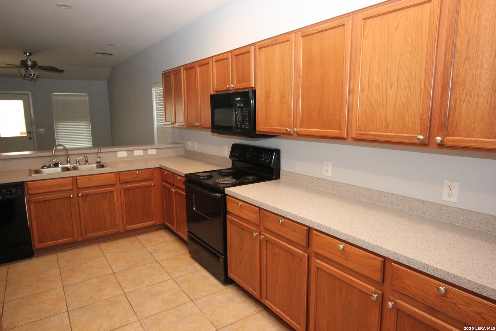 9707 Falcon Bay Converse TX 78109
