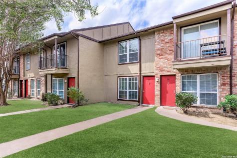 10301 Sandpiper Houston TX 77096