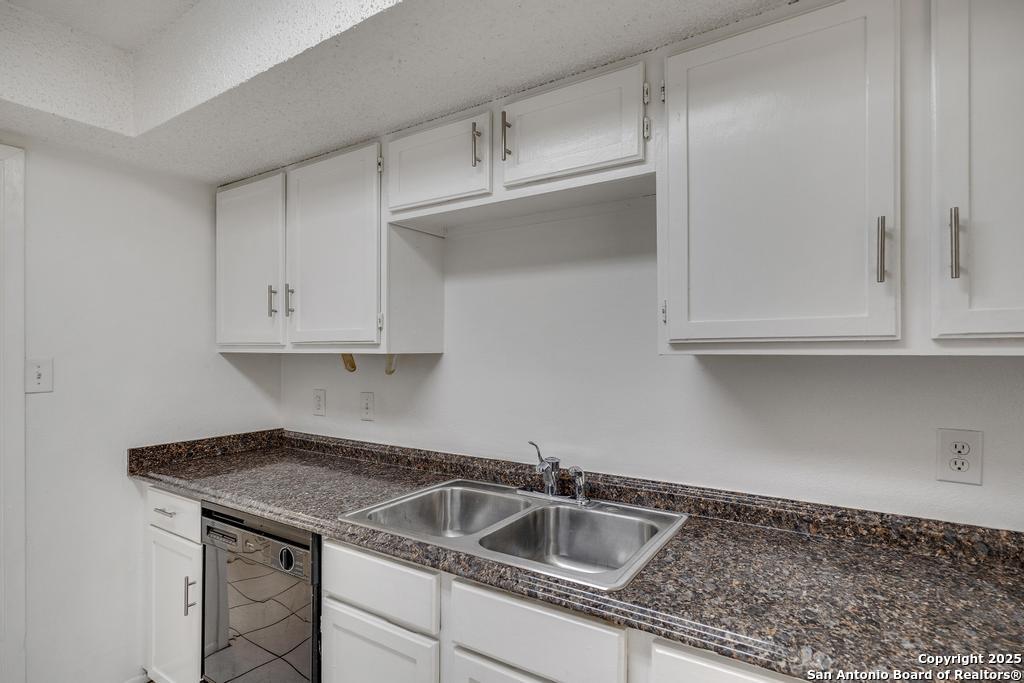 8421 Echo Creek Lane San Antonio TX 78240