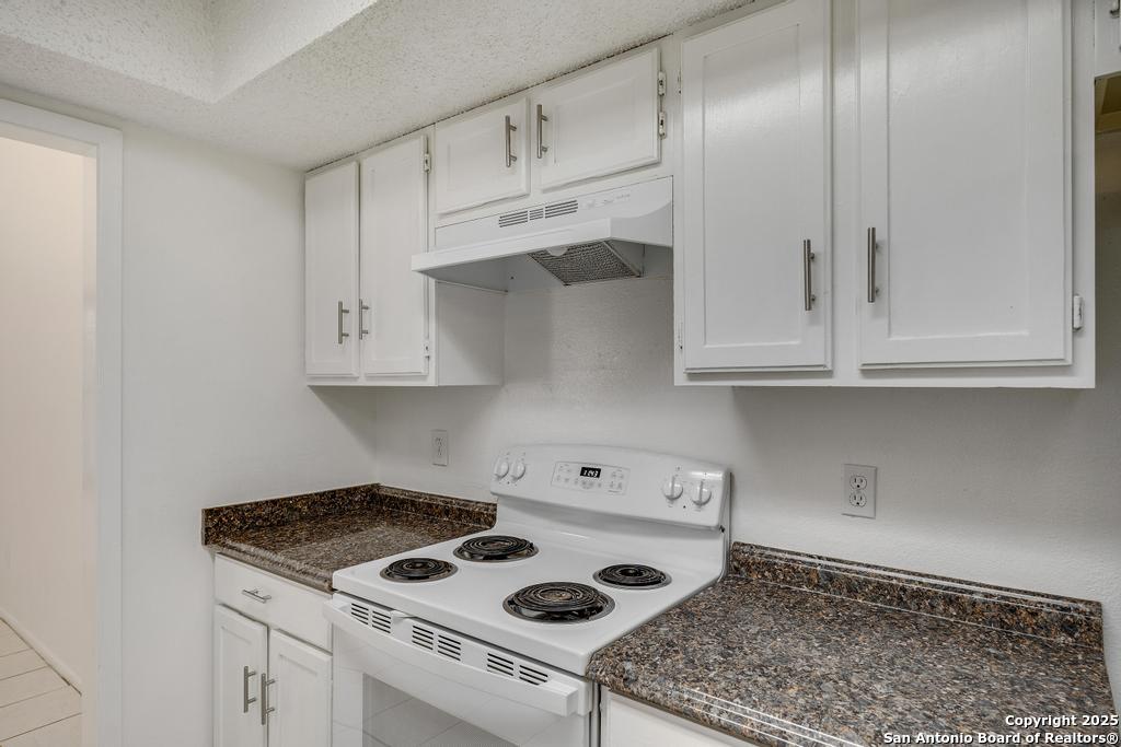 8421 Echo Creek Lane San Antonio TX 78240