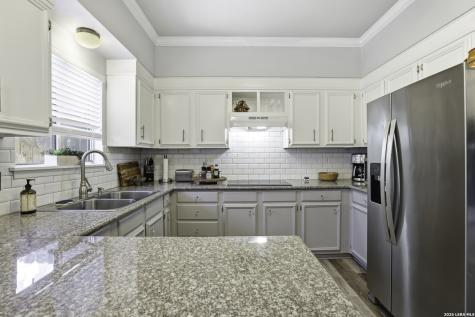 3678 Unit 103 Hidden Drive San Antonio TX 78217