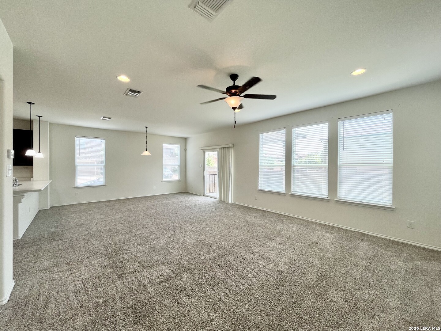 401 Ruby Ritz Universal City TX 78148
