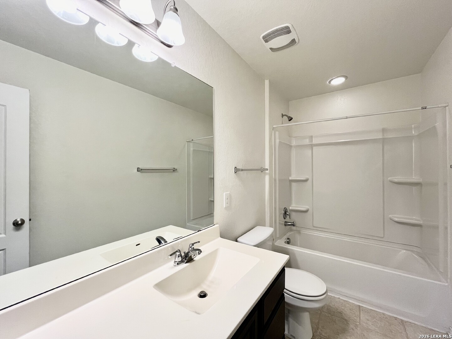 401 Ruby Ritz Universal City TX 78148