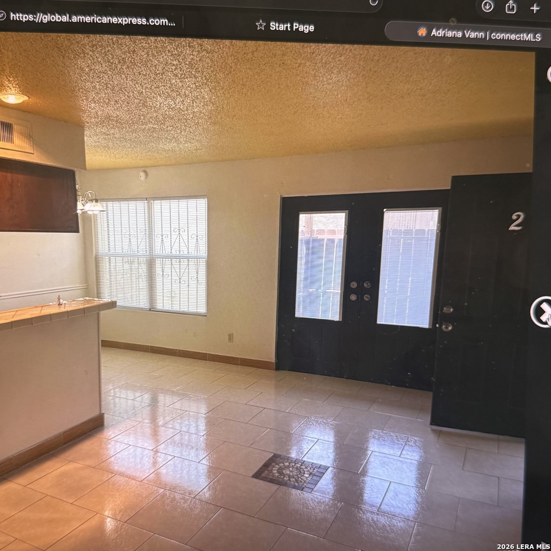5806 Shadow Glen San Antonio TX 78240