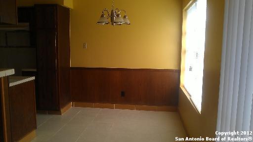 5806 Shadow Glen San Antonio TX 78240