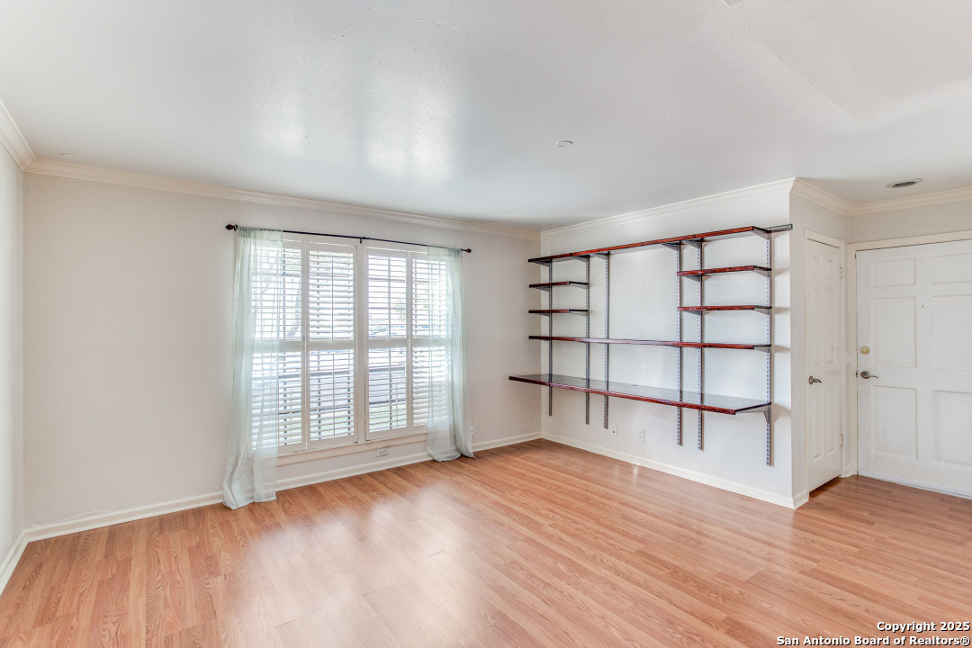 165 W Rampart Drive San Antonio TX 78216