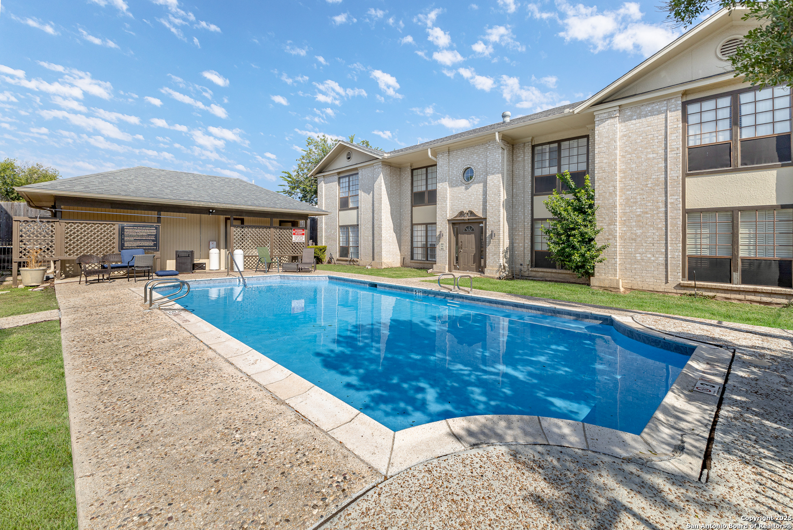 165 W Rampart Drive San Antonio TX 78216