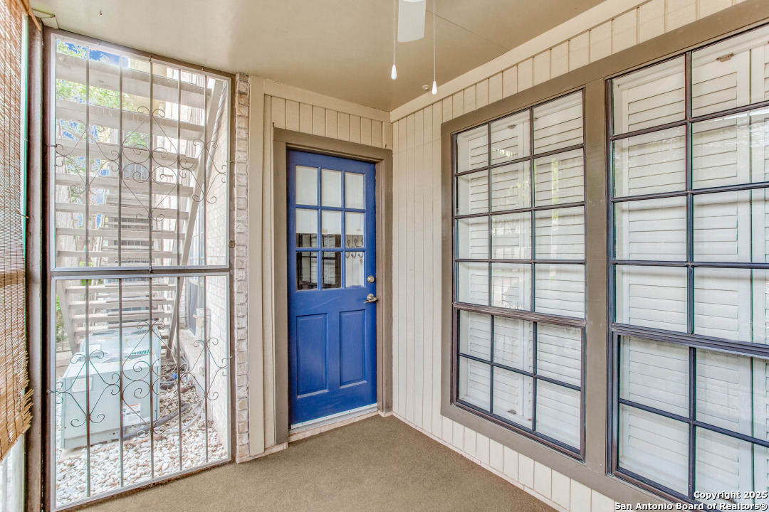 165 W Rampart Drive San Antonio TX 78216