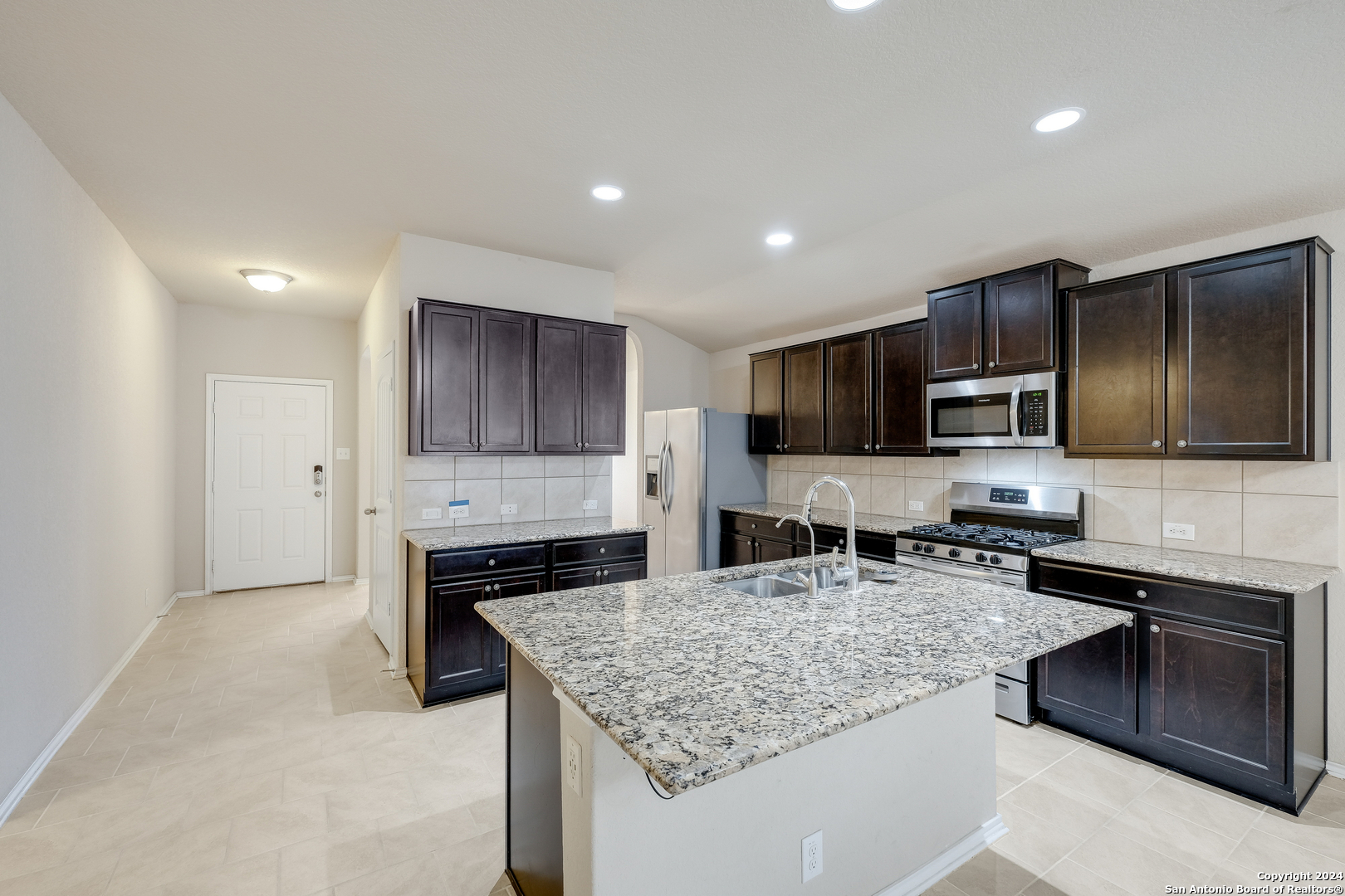 2914 Sunset Bend San Antonio TX 78244