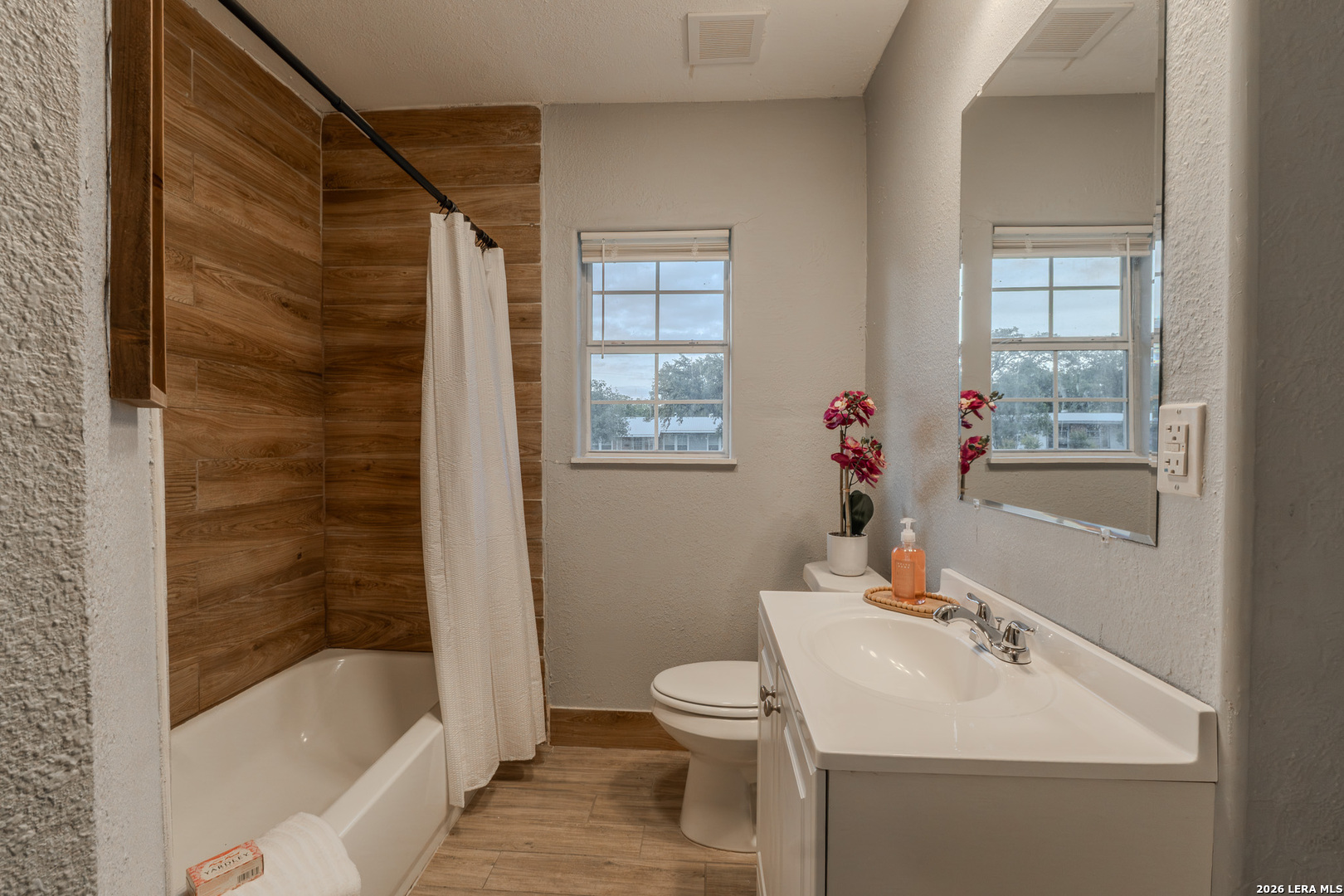 210 Greenhaven Drive San Antonio TX 78201