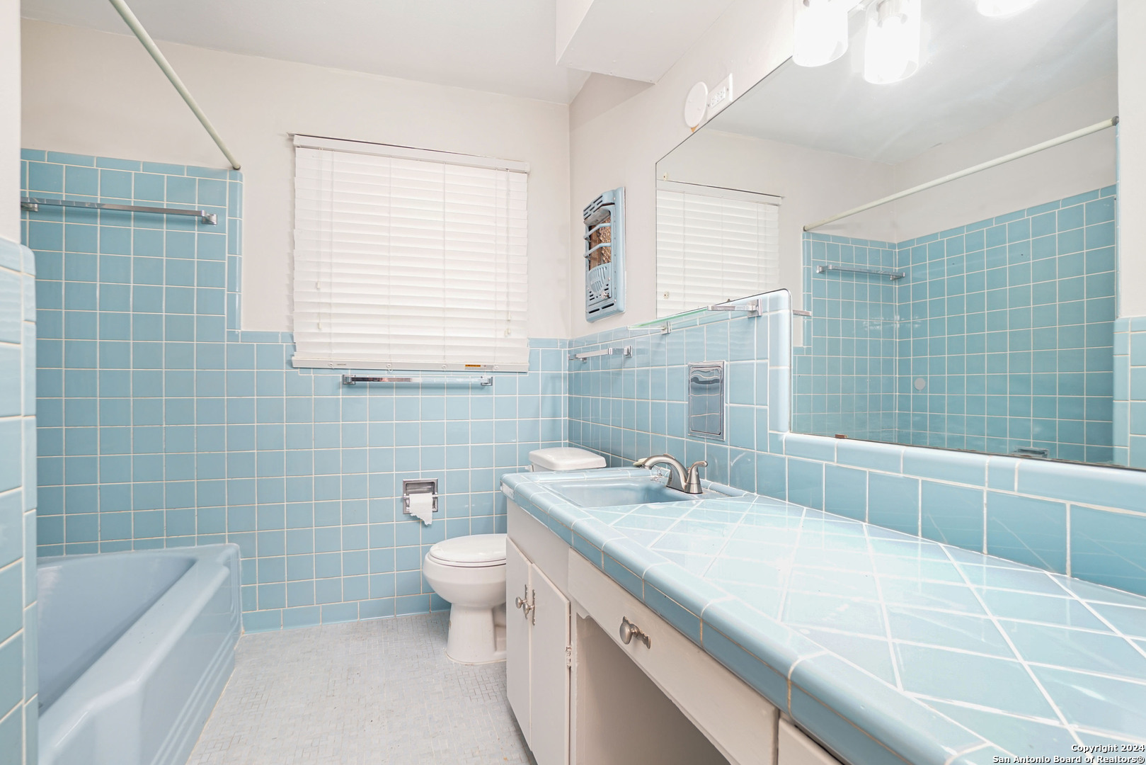 56 Ewing Place San Antonio TX 78201