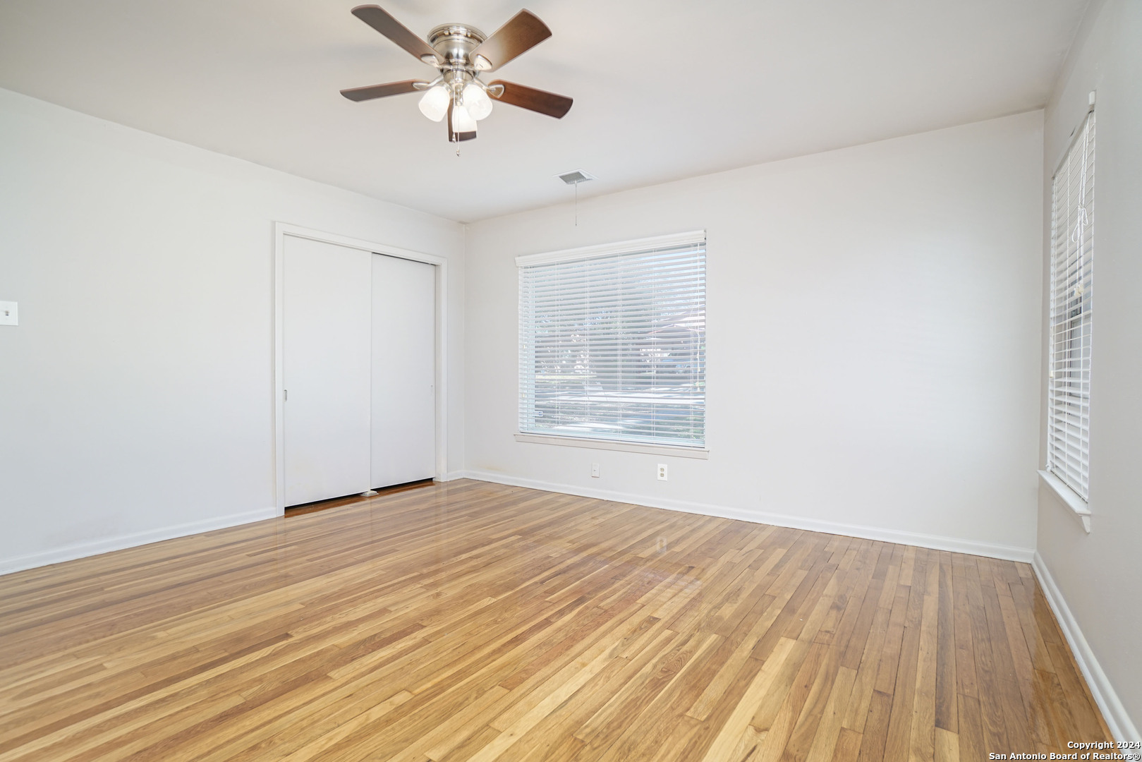 56 Ewing Place San Antonio TX 78201