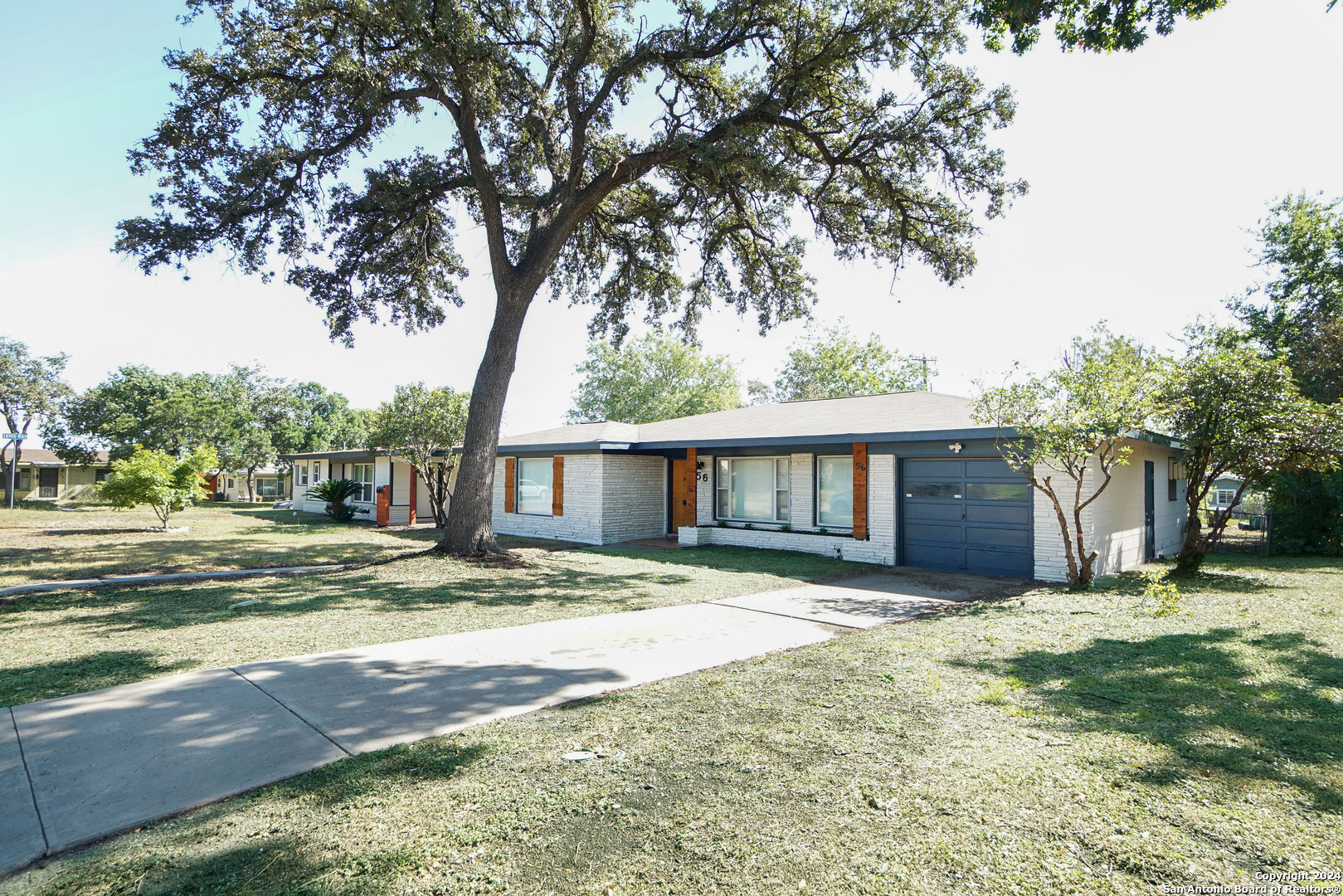 56 Ewing Place San Antonio TX 78201