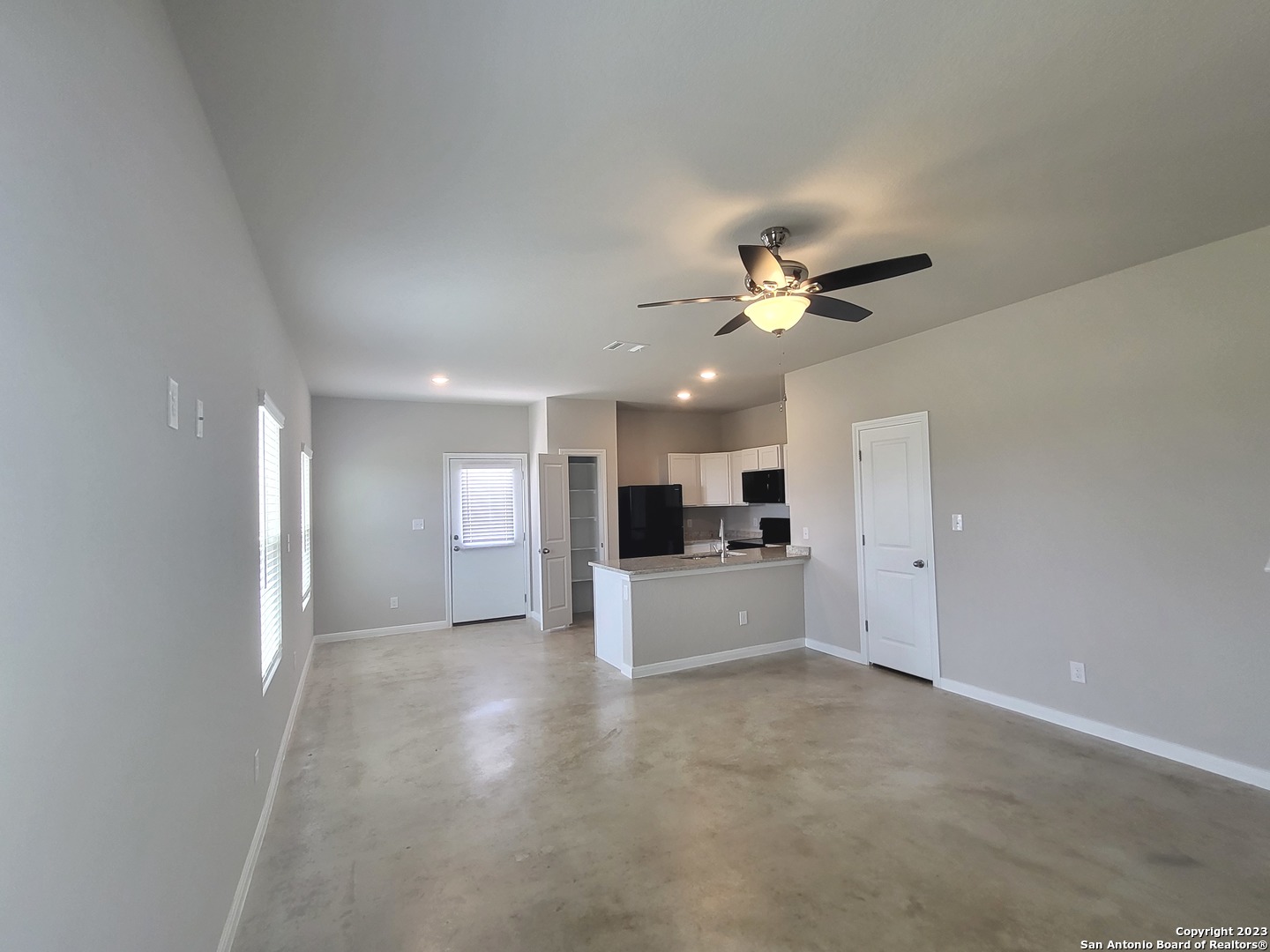 7911 Dial Ike Drive San Antonio TX 78218