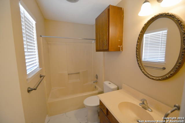 9231 Ridgetown San Antonio TX 78250